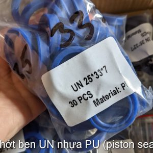 Phớt ben UN 42x52x8