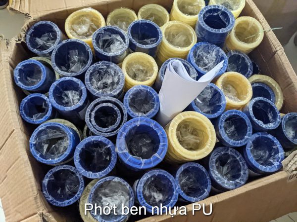 Phot ben nhua PU xanh, vang chong chay dau